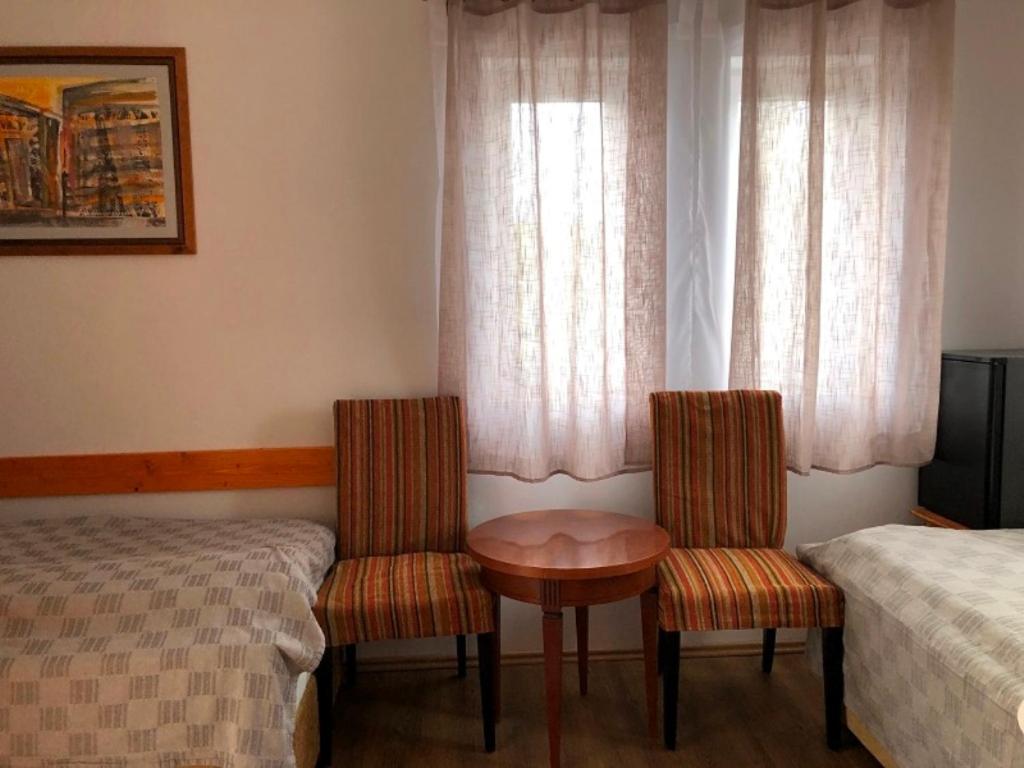 Borostyan 20 Vendeghaz Apartment ชารอชปาตัก ภายนอก รูปภาพ